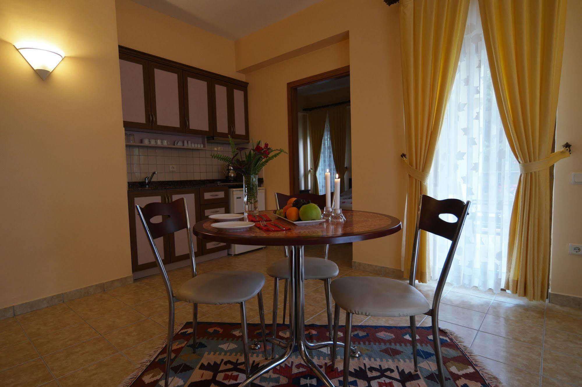 Mr. Dim Exclusive Apart Hotel Göcek Eksteriør bilde